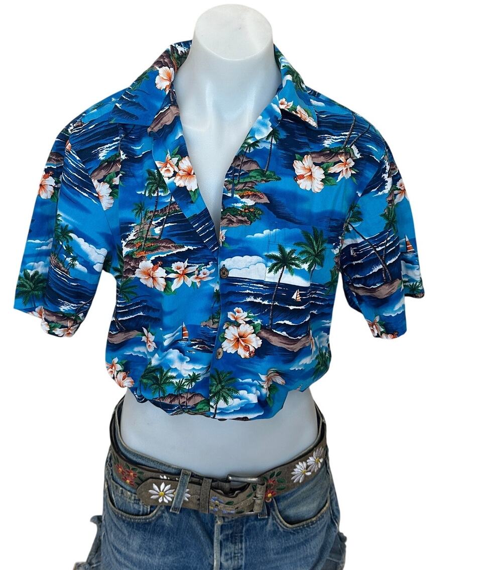 Hawaiian Shirt Blue Tropical Button Up Crop Top One Size Boxy Coconutgirl Unique